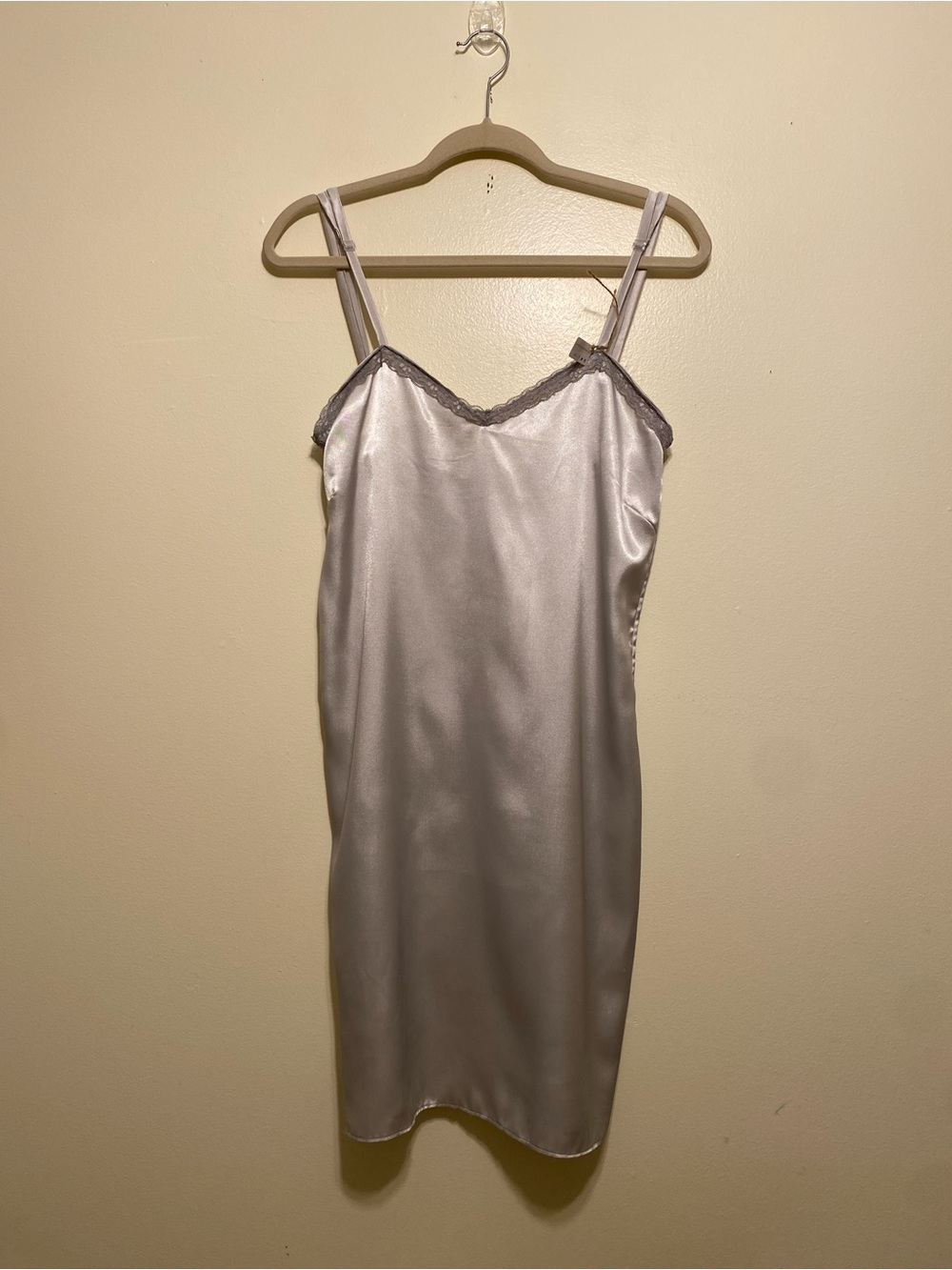 EVELINA APPAREL Silky Lace-Trim Slip Dress. New . Size S